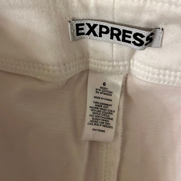 Express White Button Front Shorts Size 6 - Picture 5 of 5